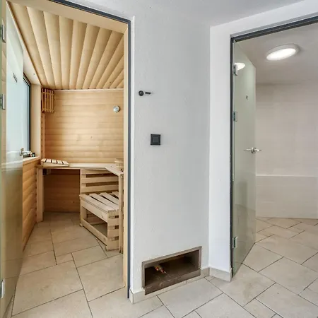 Dita-5 By Interhome *