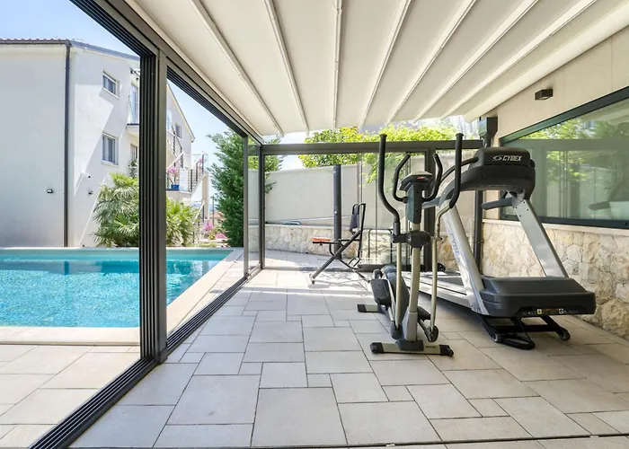 Dita-5 By Interhome *