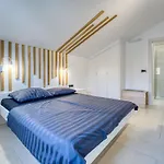 Dita-5 By Interhome *