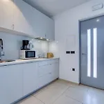 Dita-5 By Interhome *