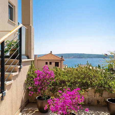 Dita-5 By Interhome Appartement Crikvenica