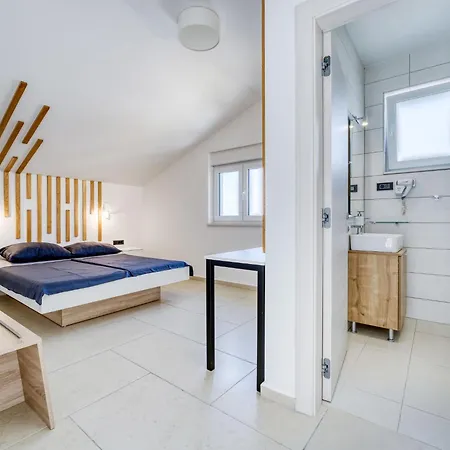 Dita-5 By Interhome Appartement